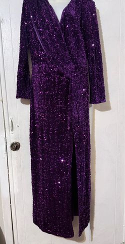 Hermoso vestido de noche de mujer de fashion nova talla 1XL en perfecto estado es largo muy elegante por $20