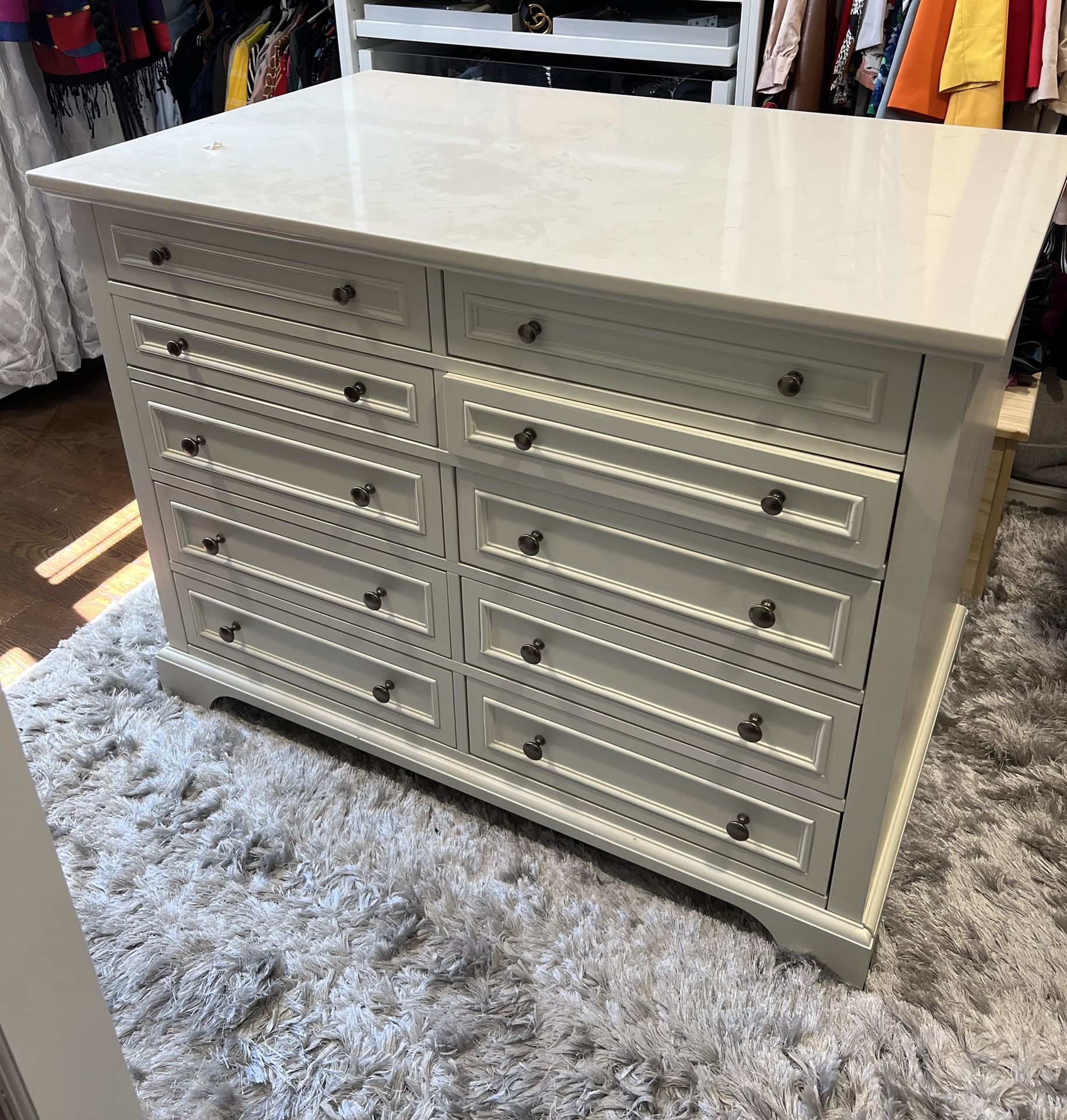 10-Drawer White Closet Island Dresser Storage