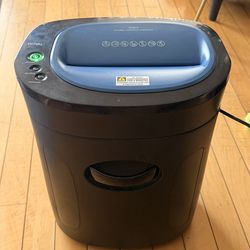 Royal 1216X Crosscut Home Office 12 Sheet Paper Shredder Machine, Black