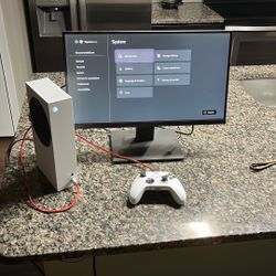 Xbox series S + Monitor combo