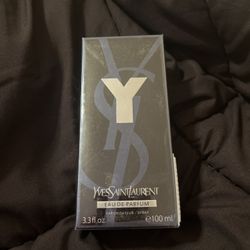 YSL EAU DE PARFUM