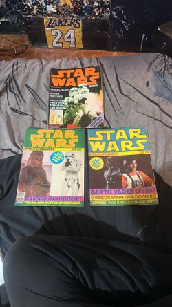 Lot of 11 Vintage Star Wars ad ESB Poster Monthly