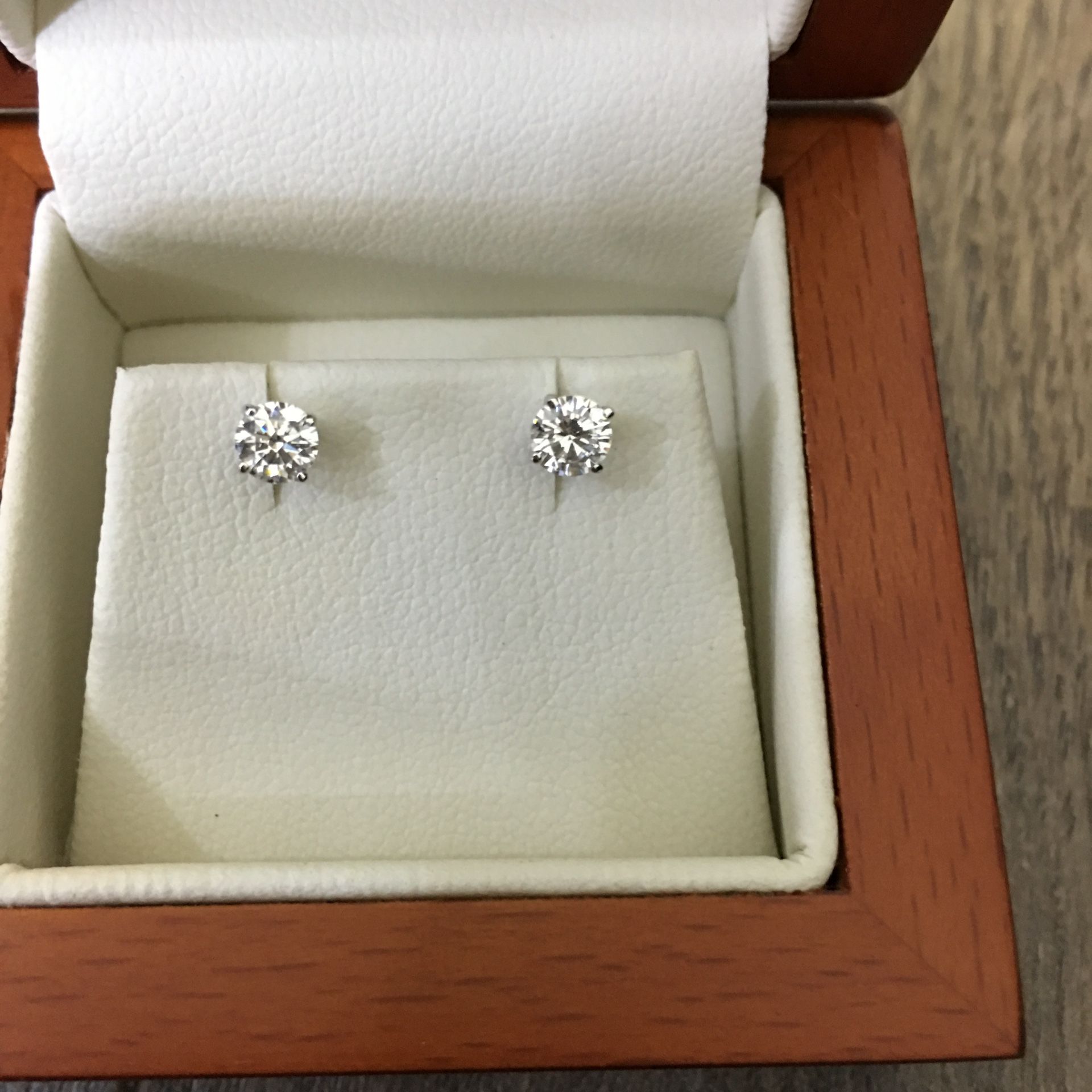 Lab Grown Diamond Studs 