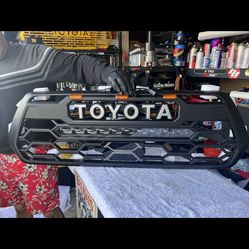 tacoma trd pro grill
