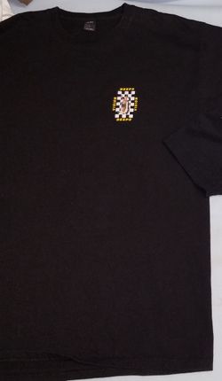 Mens TSHIRT sz L , BLACK AND WHITE CHECKERS, "VISION" 10 deep