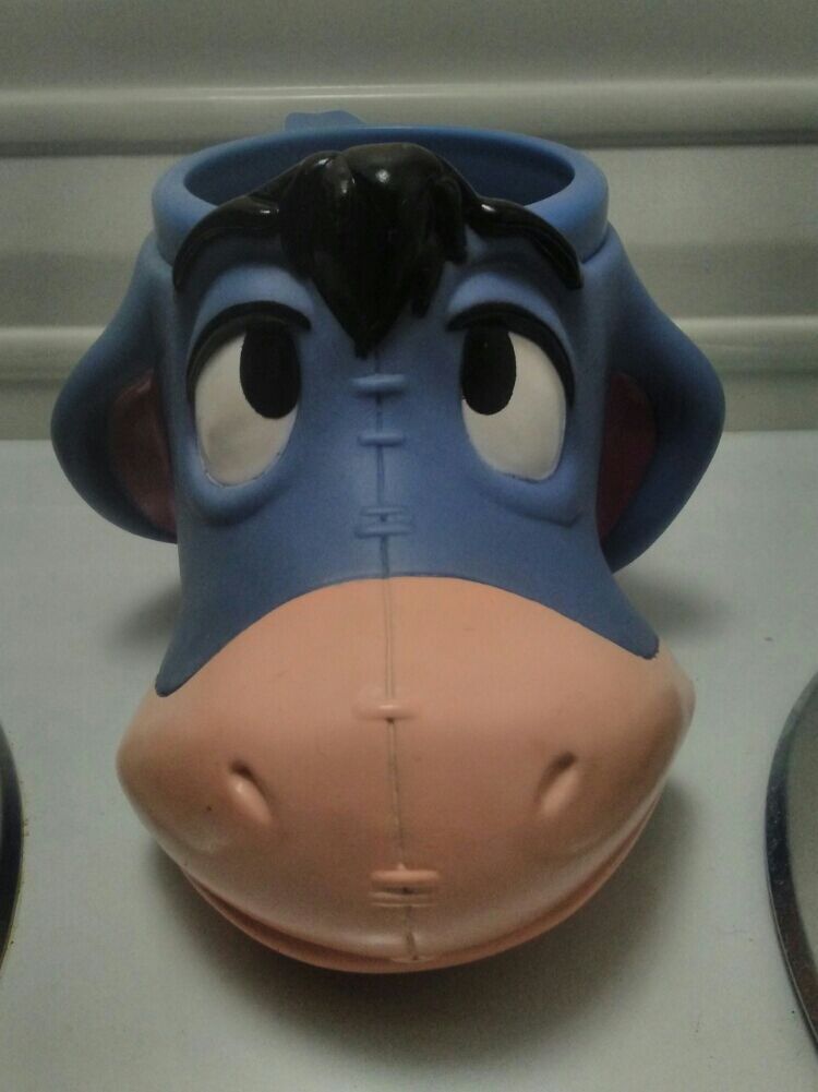 Disney kids drinking cup