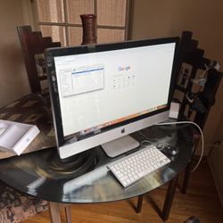 iMac (27-inch, Mid 2010) w/ Keyboard & Mouse