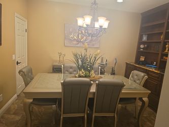 Dining table larg with 6 chairs