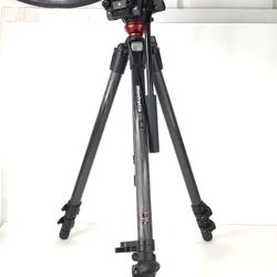 Manfrotto Mag fiber Video Tripod 50mm Half Ball W/ Manfrotto Fluid Head Magfiber Tripod 