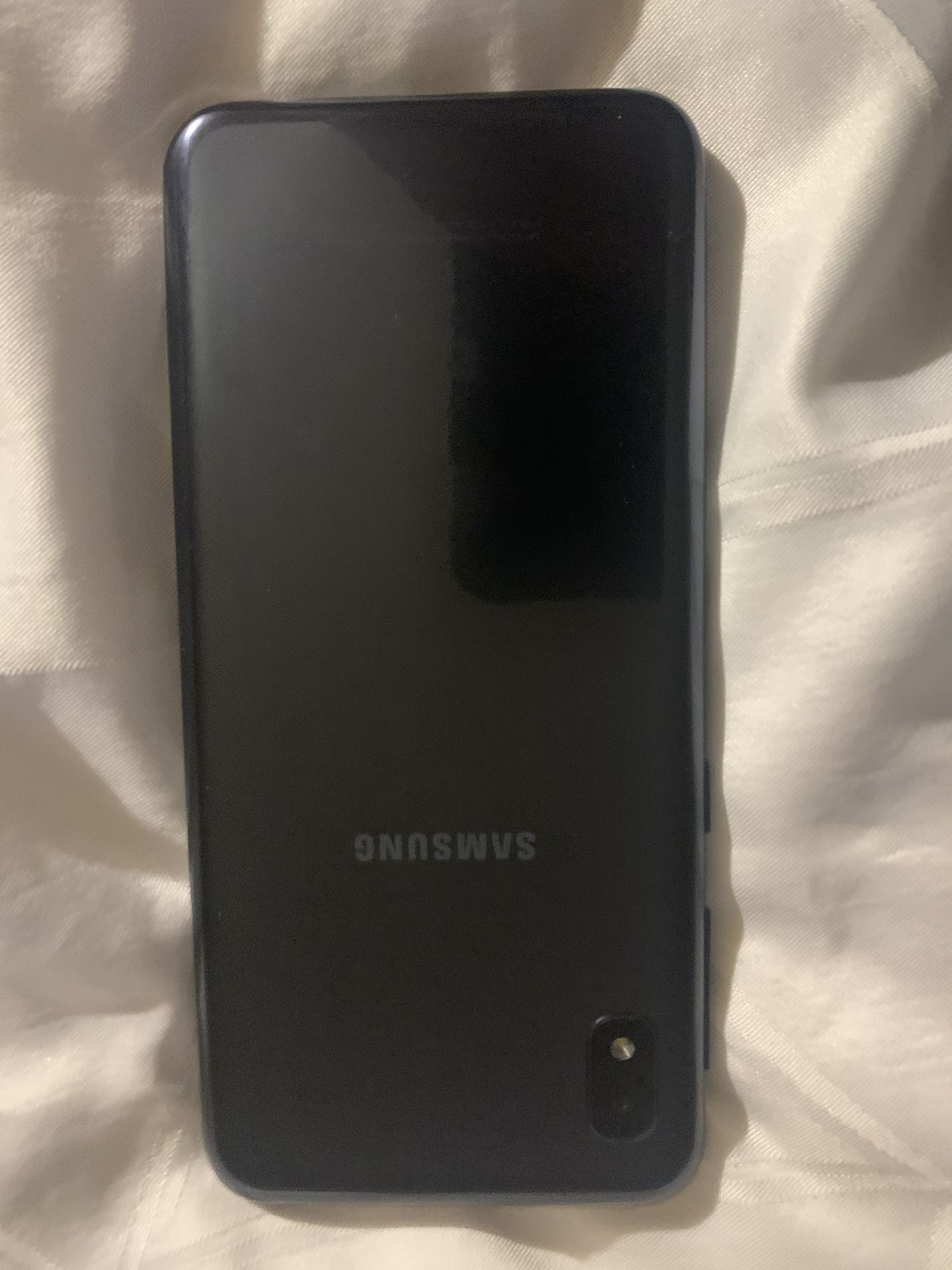 Samsung phone A 10 E
