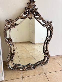 French Rococo Design Vintage Carved Gold Wall Mirror