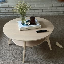 Round Coffee Table 