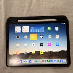 Apple iPad Pro 11-inch (2nd Gen) 128GB + Apple Pencil + Case – Excellent Condition