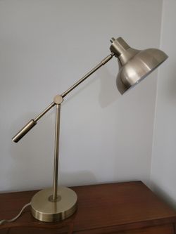 Adjustable gold desk lamp with built-in in USB port