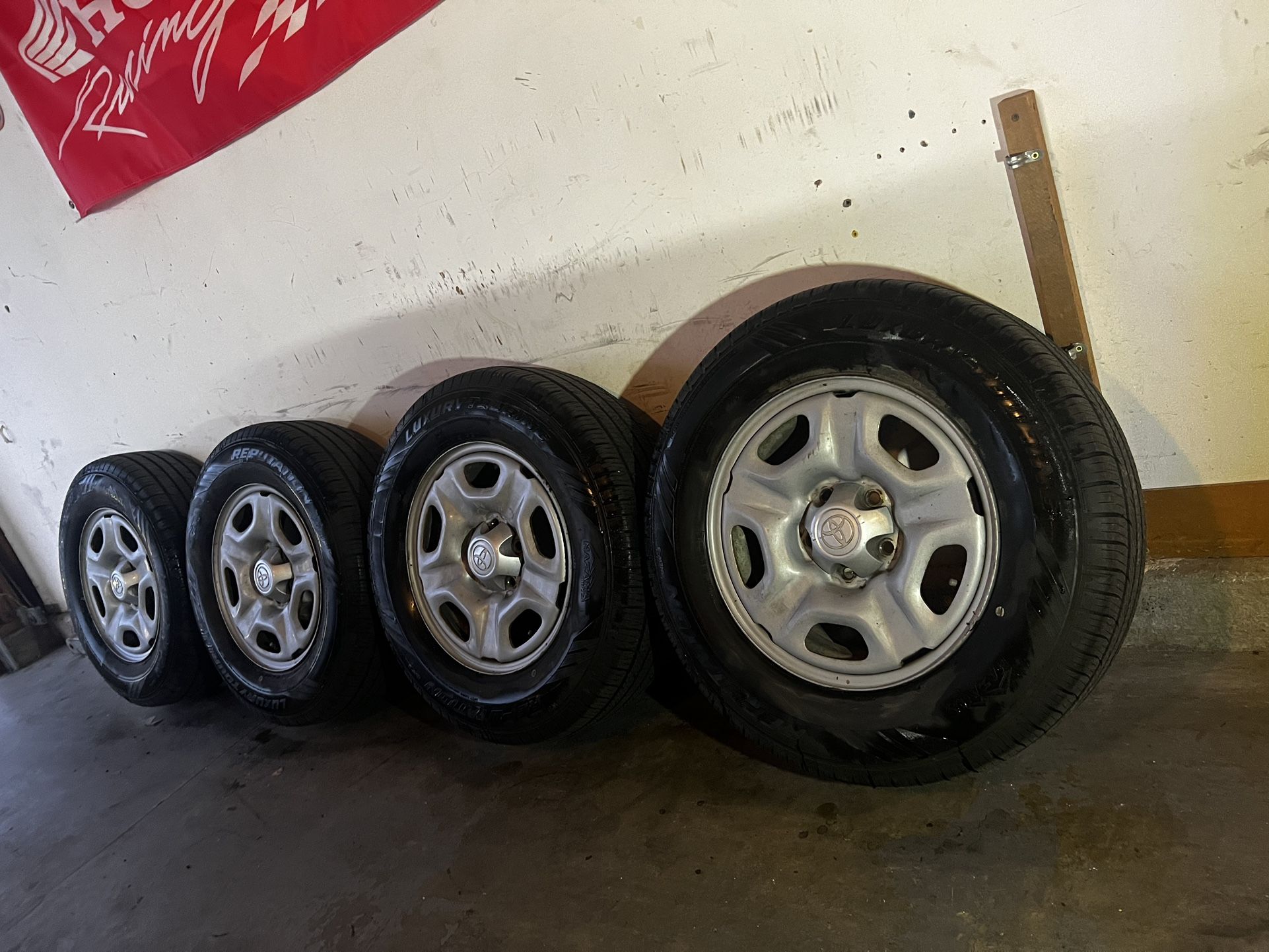Toyota Tacoma Rims & Tires
