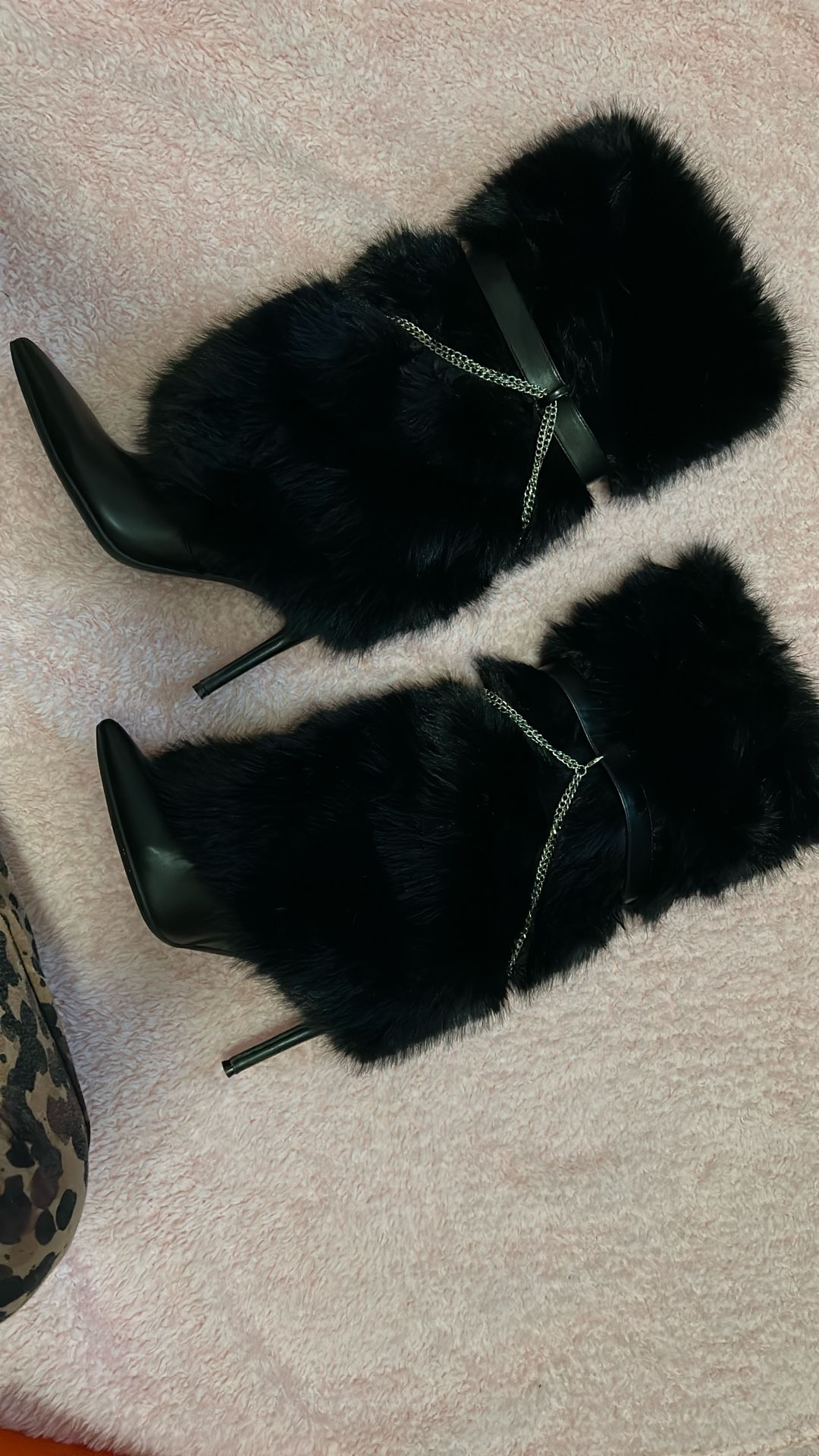 Women’s Fur Boots