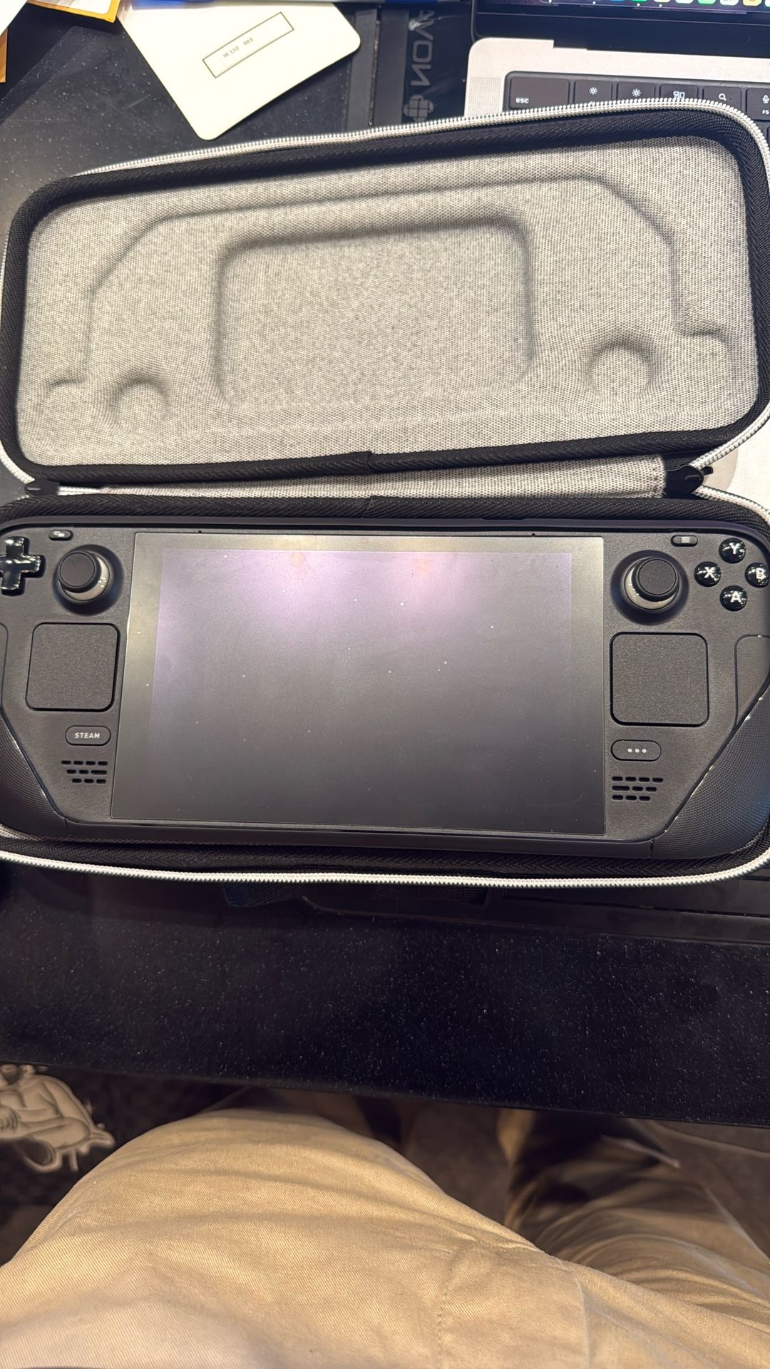 Steam Deck LCD