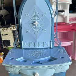 Disney Frozen Mirror Vanity