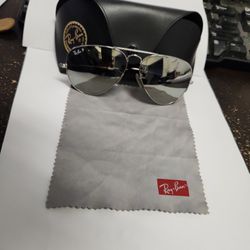 RB3025 Ray Ban Aviator Classic