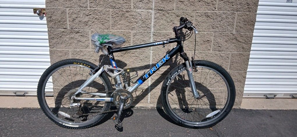 Mens Trek Feul 90 Mountian Bike
