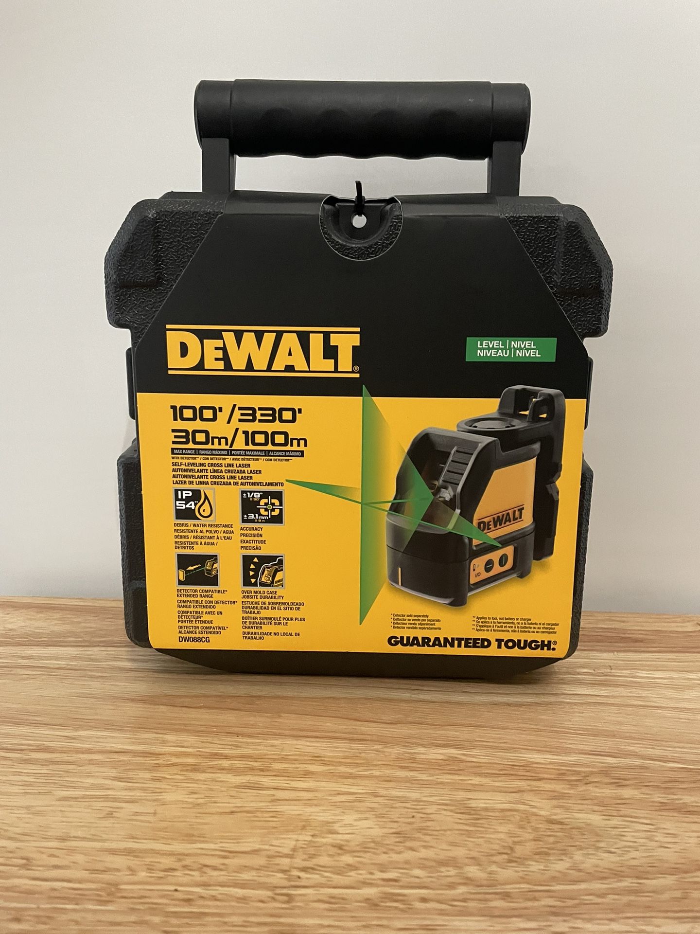 New Dewalt SELF-LEVELING CROSS LINE LASER (Check My Other Offers)
