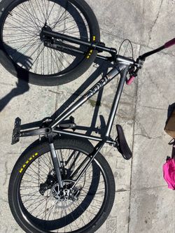 THRONE DIME MTX BIKE