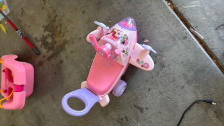 Disney Princess Kids Ride-On Airplane Toy and walker
