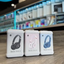 Beats Solo 4 