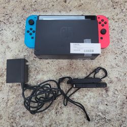 Nintendo Switch 