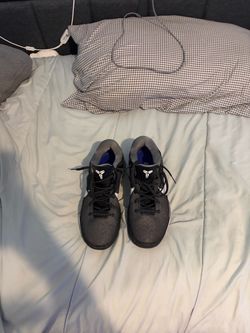 Nike Kobe 7  Basketball Sneakers