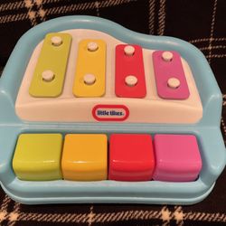 Little Tikes Piano (Baby / Toddler Toy)