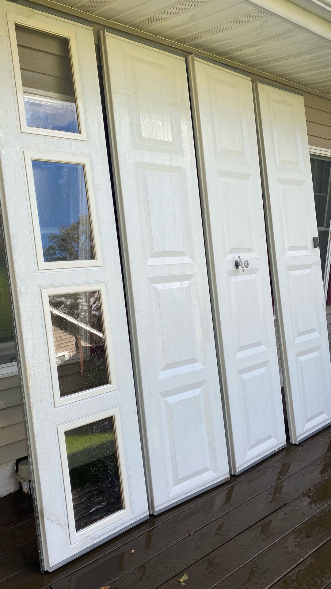 Aluminum garage door panels (non-insulated)