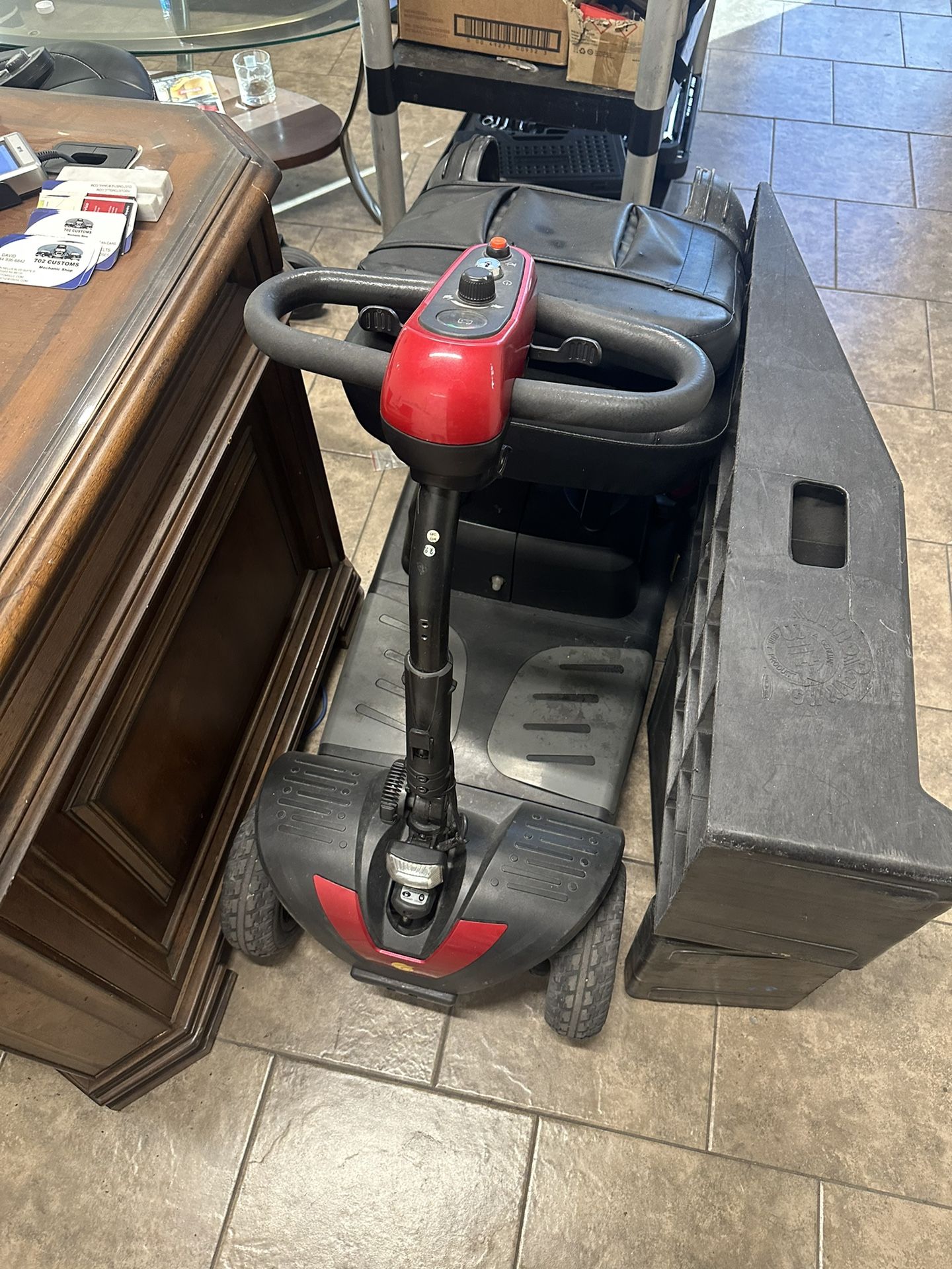 Golden Technologies Buzz Around Mobility Pride Scooter 