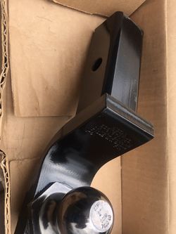 Genuine Nissan Receiver Hitch And 2” Ball