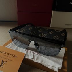 LOUIS VUITTON SUNGLASSES