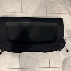 Mercedes GLA Trunk Cargo Cover