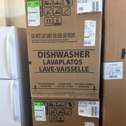  New Frigidaire.    Dishwasher 