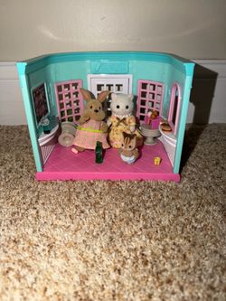 Li'l Woodzeez Ice Cream Parlor playset