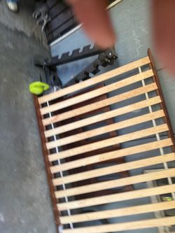 Twin size bed