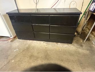 Bedroom set