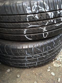 235/65R18 used