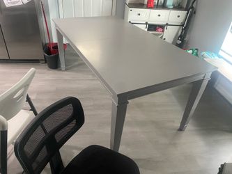 Cape Cod Grey Rectangular Table