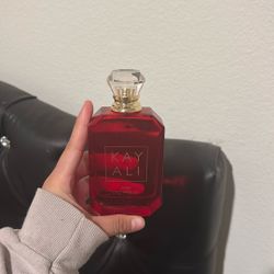 Kayali Perfume