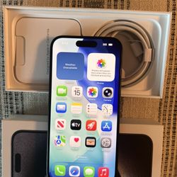 iPhone 15 Pro. ( UNLOCKED )