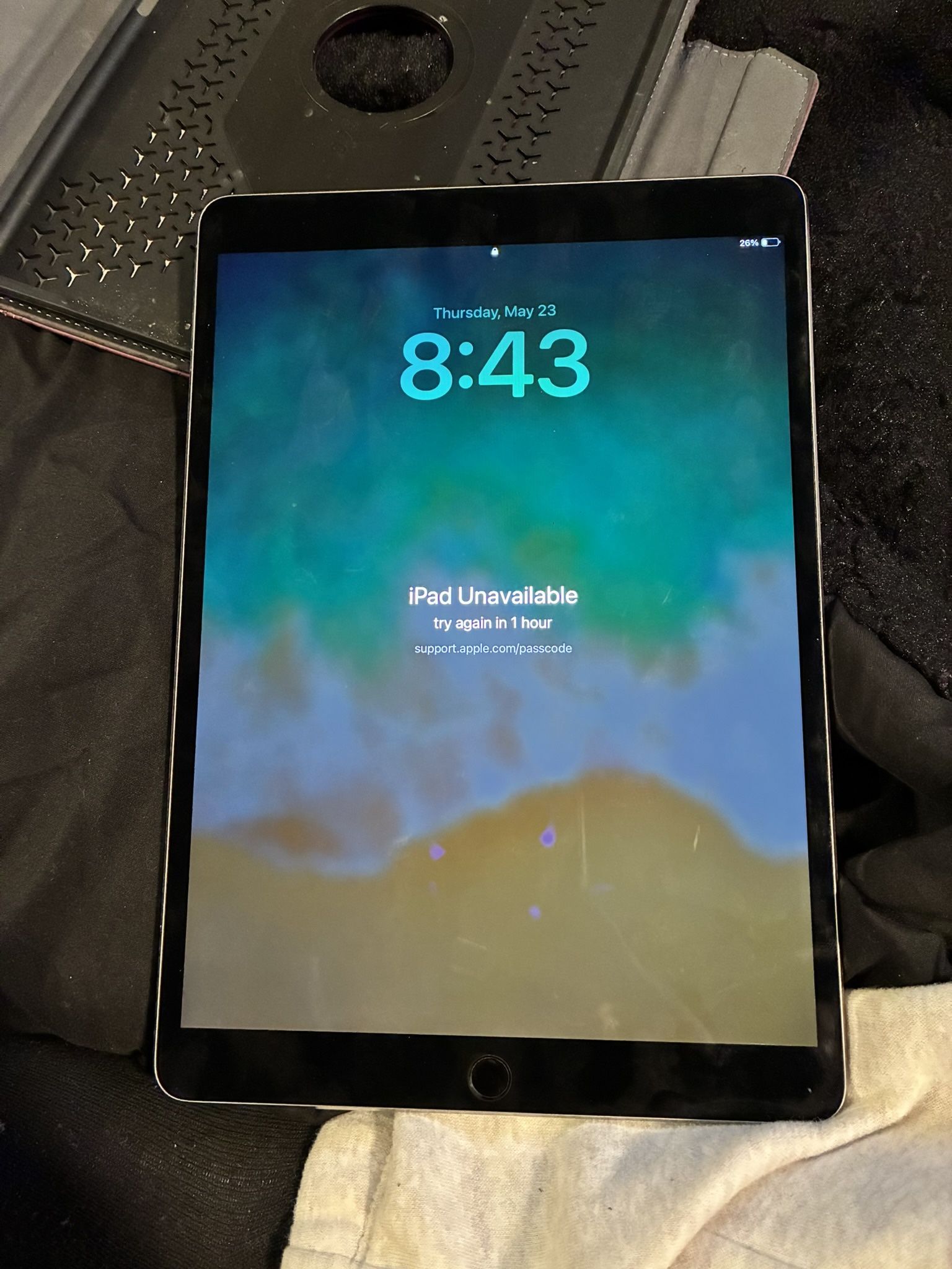 Apple iPad Gray