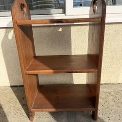 Solid Wood Heart-Cutout 3-Tier Shelf