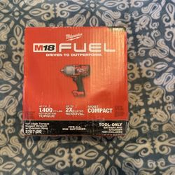 M18 Fuel 1/2 Impact Wrench 