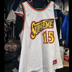 Supreme T-Shirt