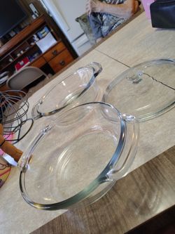 Anchor glass casserole dishes with lid