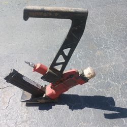Norge Hardwood Nail Gun 
